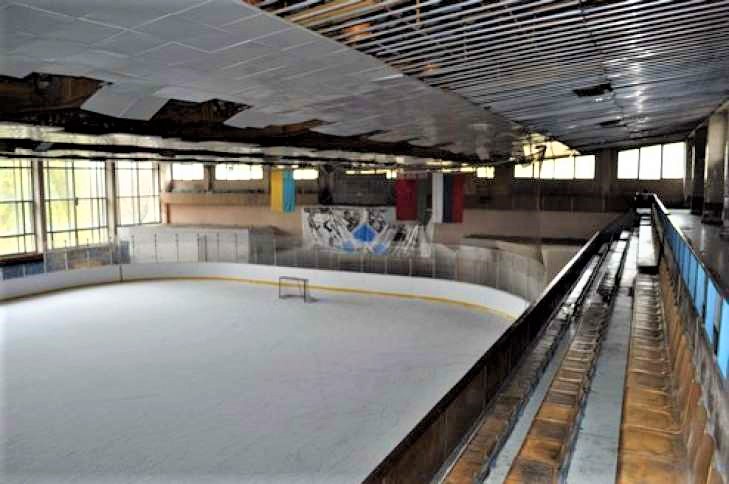 Каток в спорткомплексе Авангард